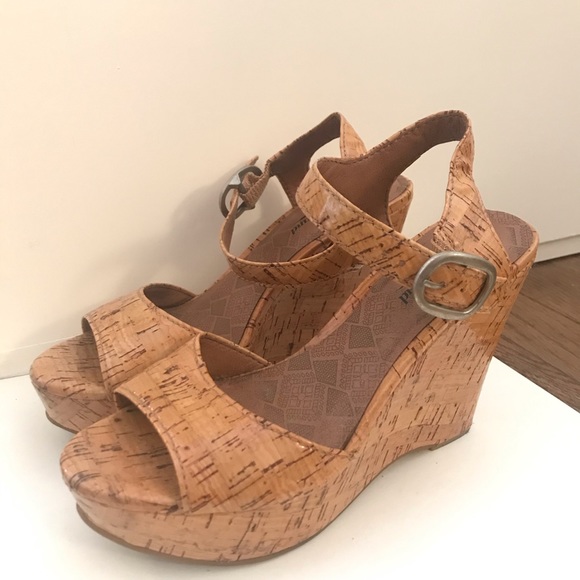 Lucky Brand Shoes - Lucky Brand Cork Wedges
